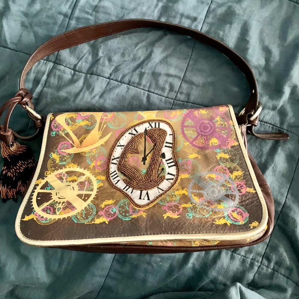 Sharif Alice in Wonderland Mad Hatter Shoulder bag